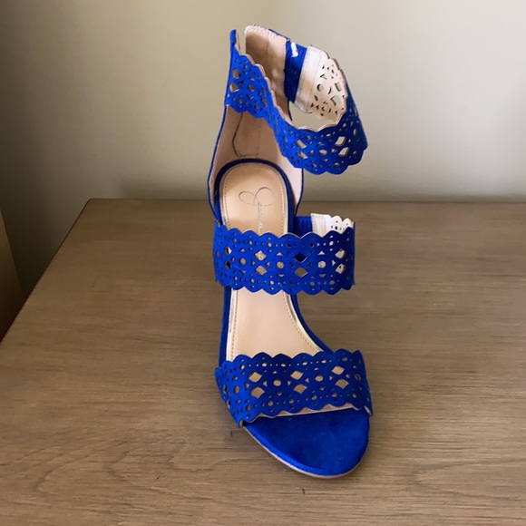 Jessica Simpson Royal Blue Pumps Size 7 Never Worn - Picture 2 of 5